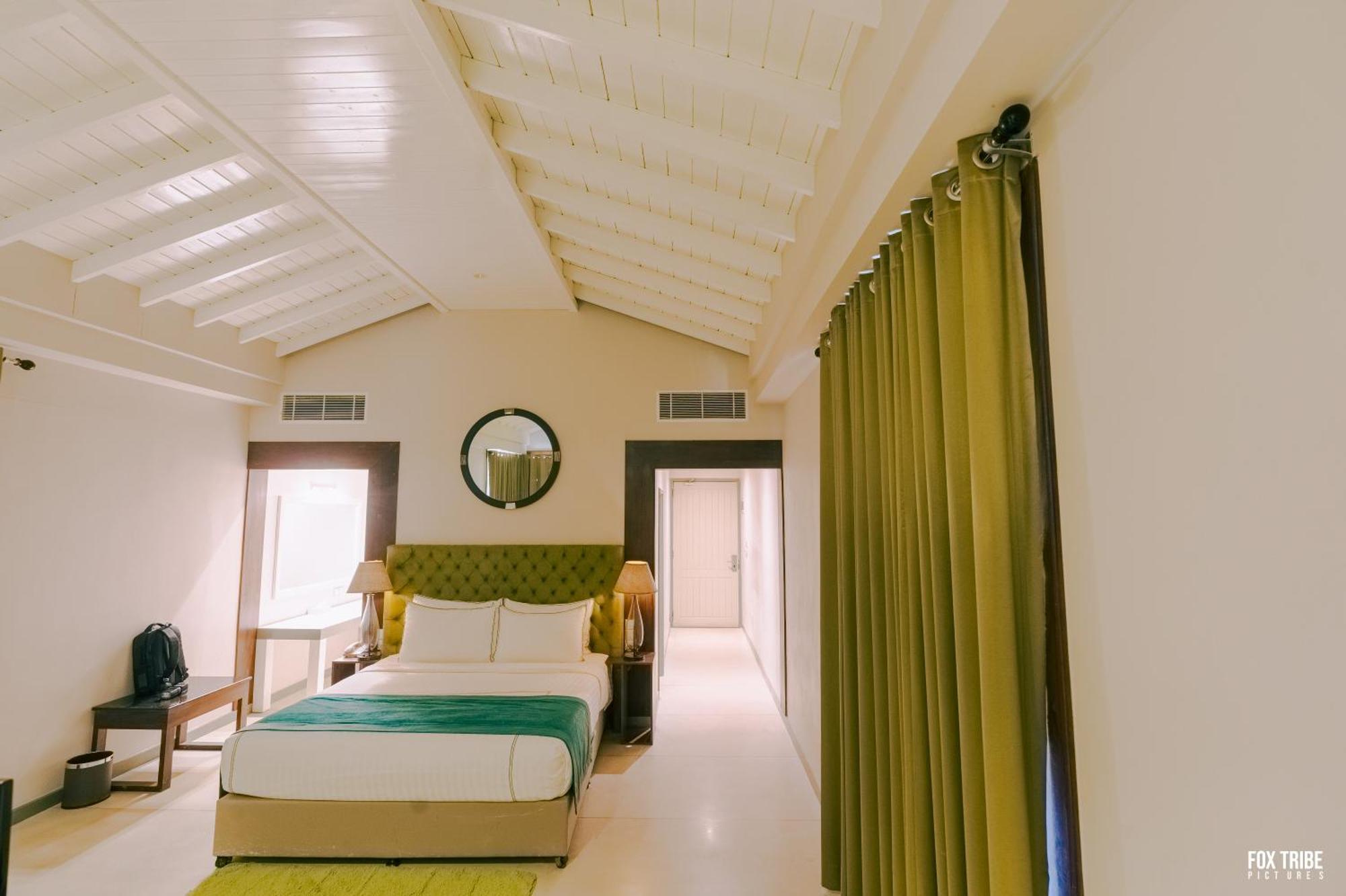 Hotel Earl'S Regent Negombo Zewnętrze zdjęcie